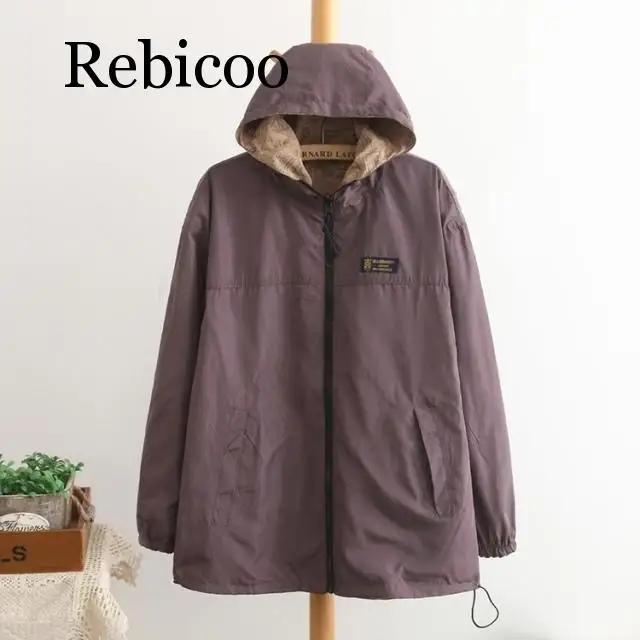 2019 Fashion women Bomber women Jacket Pocket Zipper hooded two side wear Cartoon print outwear loose coat
2019 Fashion women Bomber women Jacket Pocket Zipper hooded two side wear Cartoon print outwear loose coat