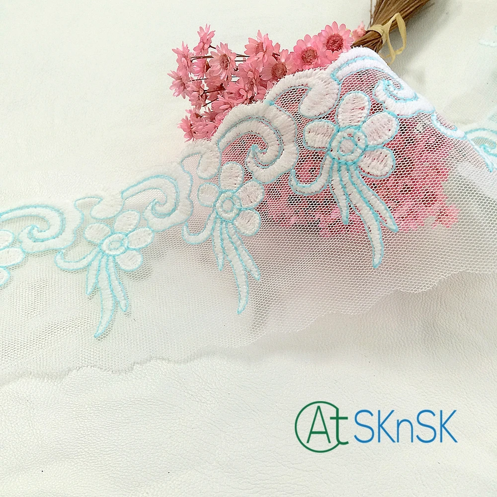 500 yards/ lot French lace 7cm Width blue flower mesh lace african fabric lace dress accessory embroidered lace ribbons
500 yards/ lot French lace 7cm Width blue flower mesh lace african fabric lace dress accessory embroidered lace ribbons