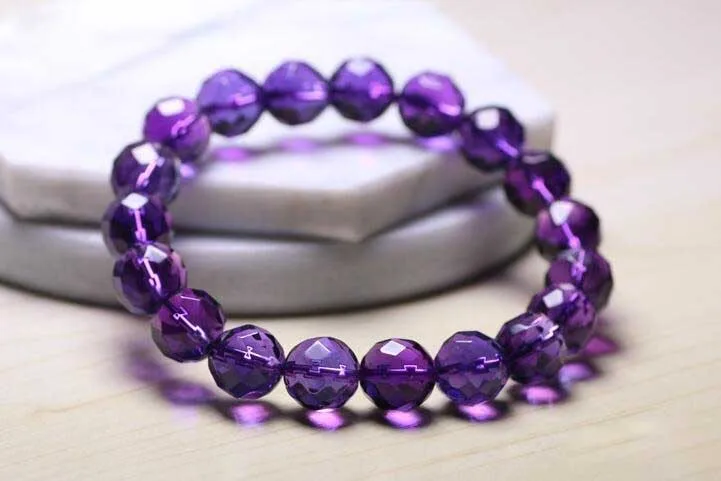 free shipping 8mm Natural Purple Amethyst Crystal Faceted Beads Nice Bracelet AAA
free shipping 8mm Natural Purple Amethyst Crystal Faceted Beads Nice Bracelet AAA