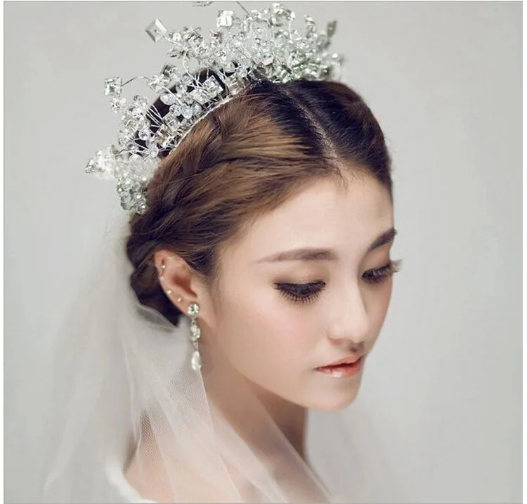 Fashion Luxury Handmade Beading Crystal Hair Crown Tiaras Queen Princess Large Free Beading Wedding Hair Accessories
Fashion Luxury Handmade Beading Crystal Hair Crown Tiaras Queen Princess Large Free Beading Wedding Hair Accessories