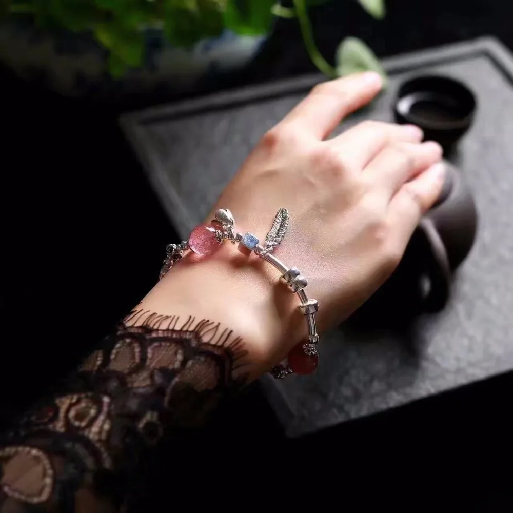 Handmade Strawberry Quatrz&Hair Crystal Fashion Bracelet For Lady 925 Pure Silver Ethnic Style Hand Bracelets Fine Jewelry
Handmade Strawberry Quatrz&Hair Crystal Fashion Bracelet For Lady 925 Pure Silver Ethnic Style Hand Bracelets Fine Jewelry