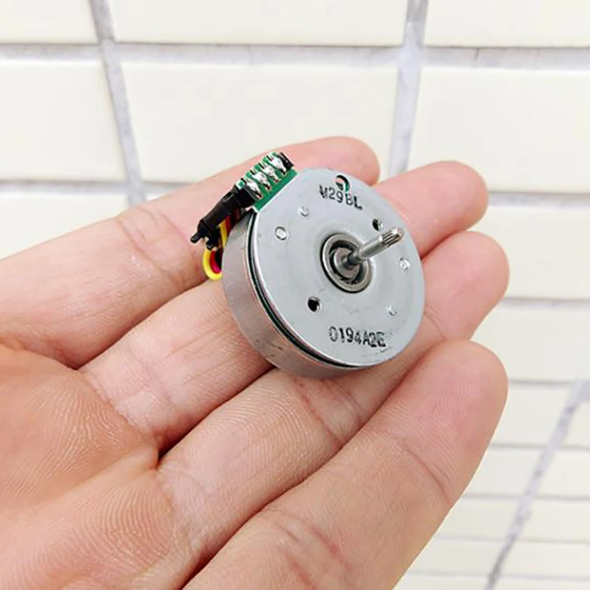 9-pole 3-Phase Outer Rotor 14000rpm Micro Motor DC Brushless Motor Without Hall DIY Accessories Large Torque Electric Machinery
9-pole 3-Phase Outer Rotor 14000rpm Micro Motor DC Brushless Motor Without Hall DIY Accessories Large Torque Electric Machinery