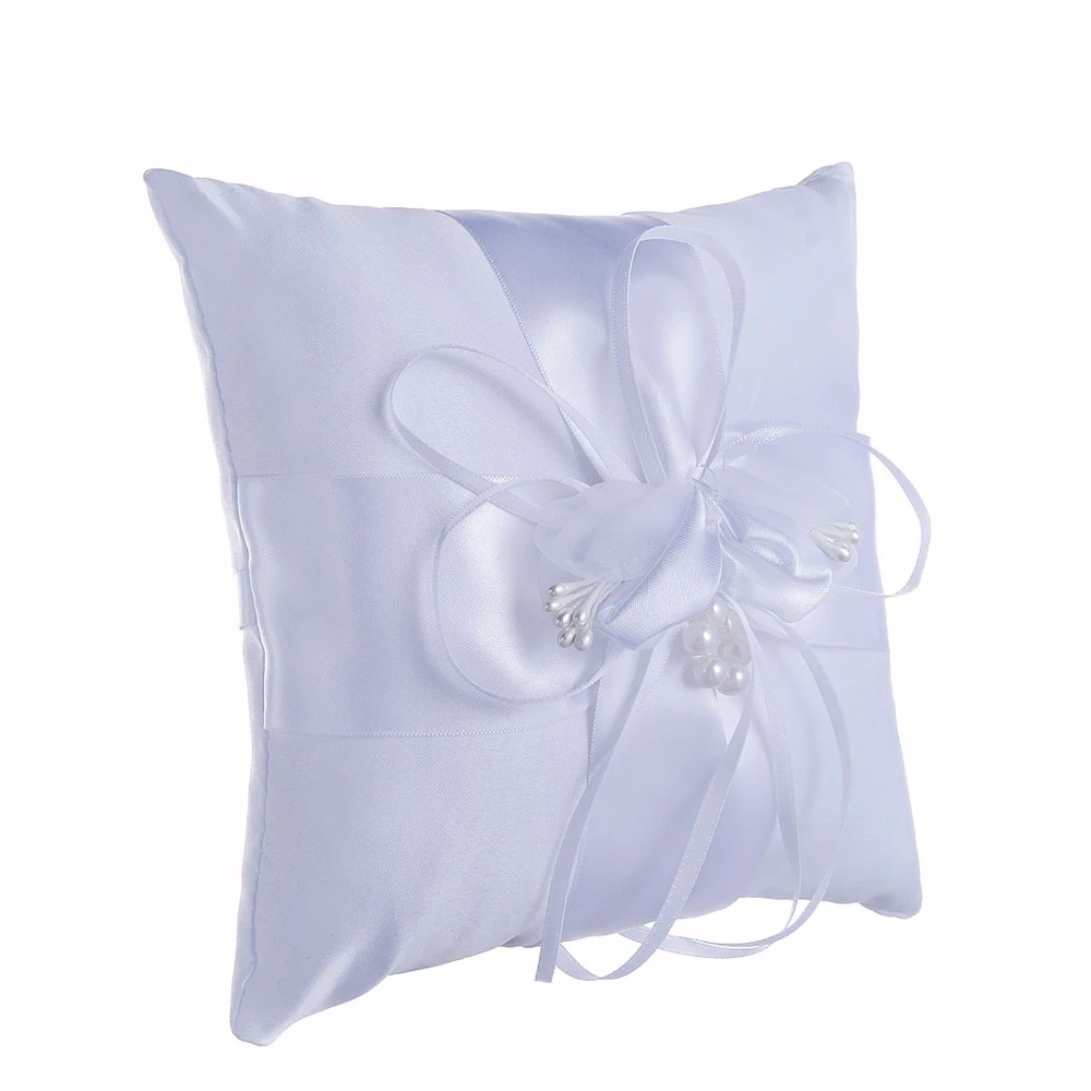 15x15cm wedding Engagement ring decoration White Ribbon ring pillow Jewelry Display package mini pillow decoration ring pillow
15x15cm wedding Engagement ring decoration White Ribbon ring pillow Jewelry Display package mini pillow decoration ring pillow