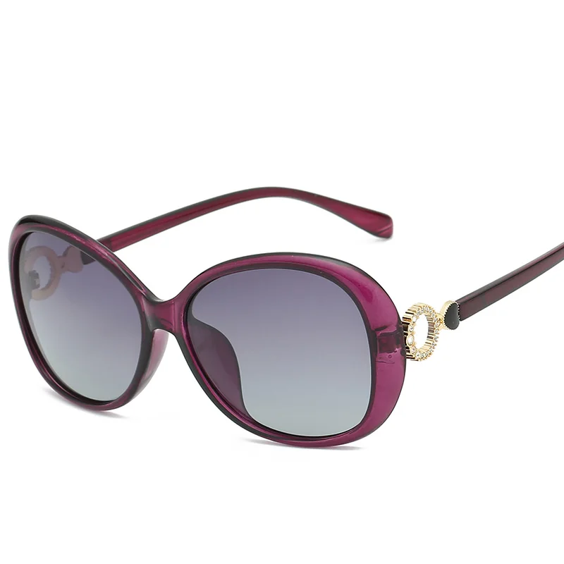 

Designer Sunglasses Brand Glasses Outdoor Shades PC Farme Fashion Classic Ladies luxury Sunglass Mirrors for Women