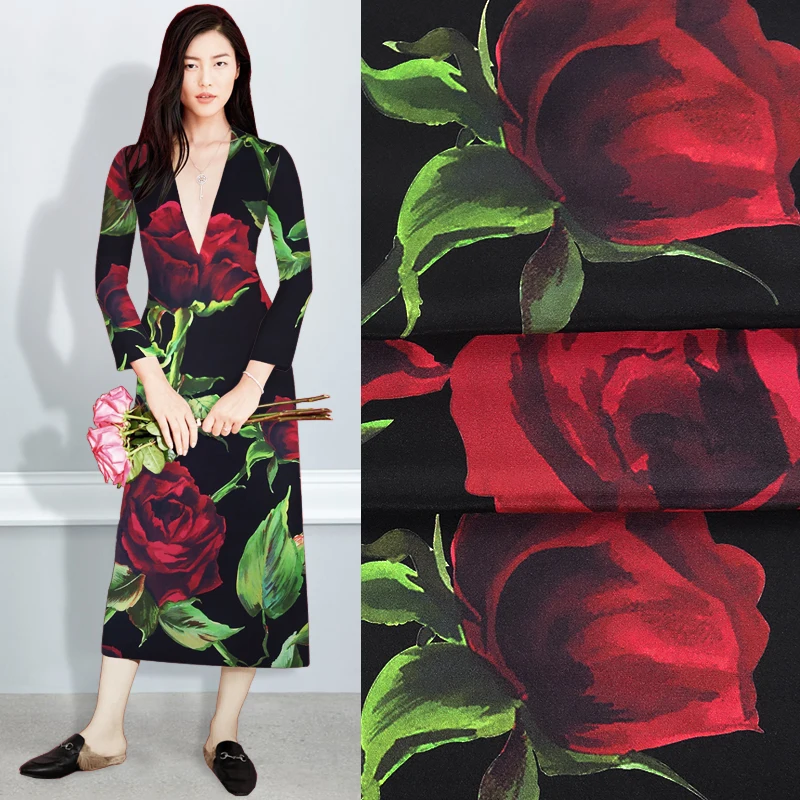 108CM 28MM Big Red Rose Print Stretch Black Heavy Silk Crepe Fabric for Spring Summer Dress Blouse Skirt Shirt Pants JH088
108CM 28MM Big Red Rose Print Stretch Black Heavy Silk Crepe Fabric for Spring Summer Dress Blouse Skirt Shirt Pants JH088
