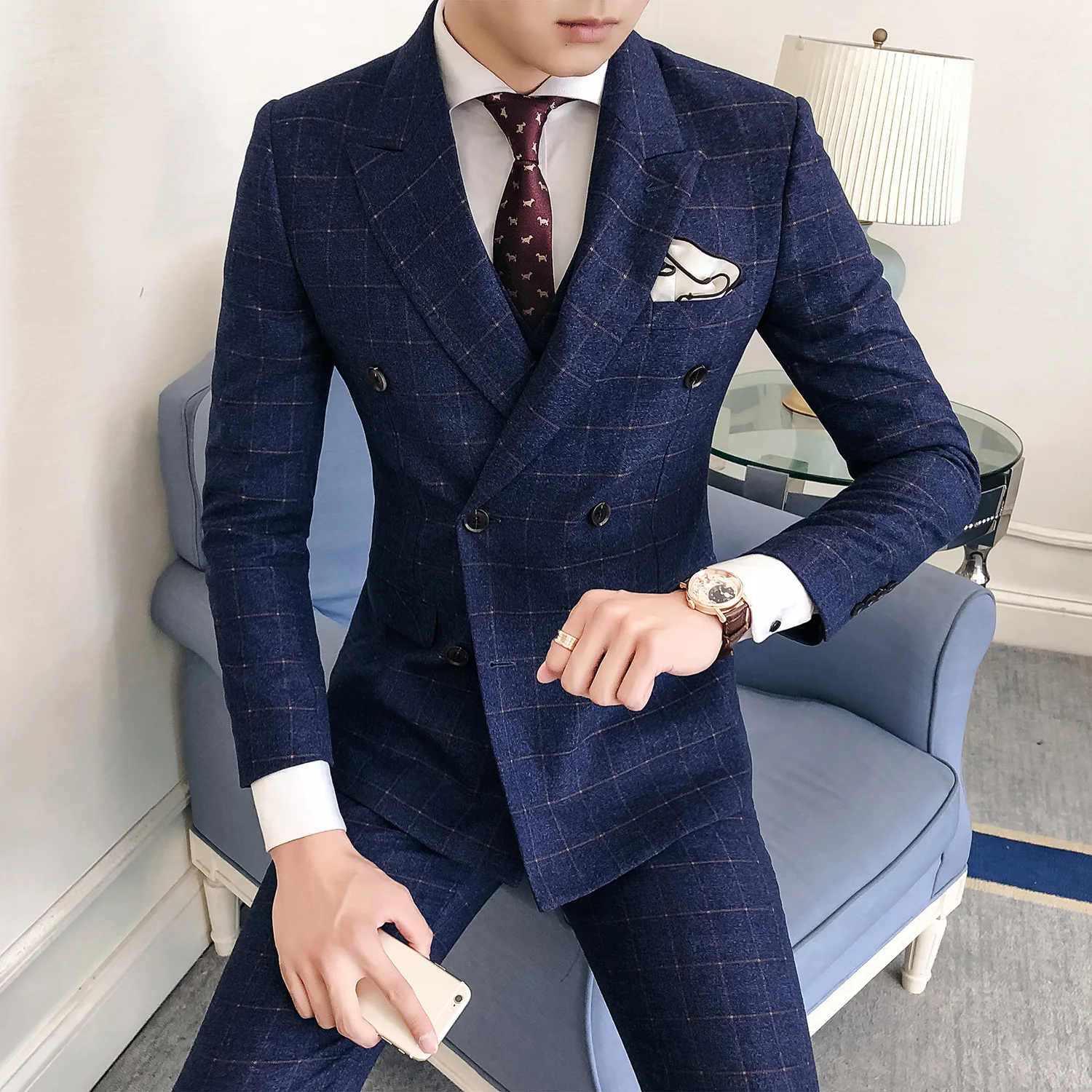 Costume Double Boutonnage Homme Mens Slim Solid Color Formal Dress / Wedding Suits Groom Banquet 3 Pieces Set
Costume Double Boutonnage Homme Mens Slim Solid Color Formal Dress / Wedding Suits Groom Banquet 3 Pieces Set