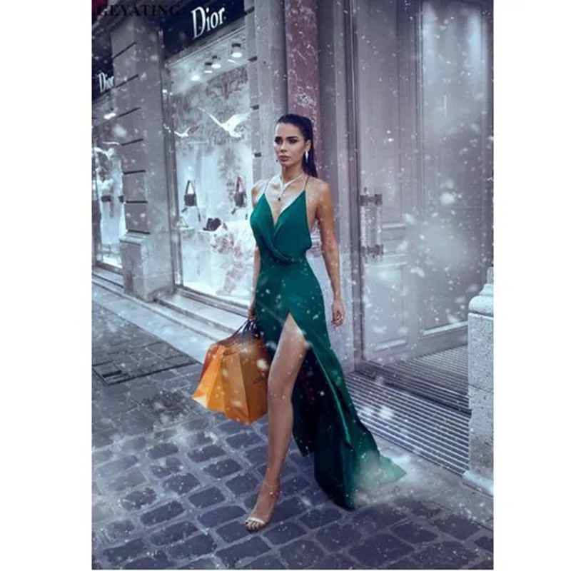 New Arrival Cheap Evening Party Dresses Long Spaghetti Strap Satin Elegant Prom Gowns Sexy V neck Side Split Evening Gowns
New Arrival Cheap Evening Party Dresses Long Spaghetti Strap Satin Elegant Prom Gowns Sexy V neck Side Split Evening Gowns