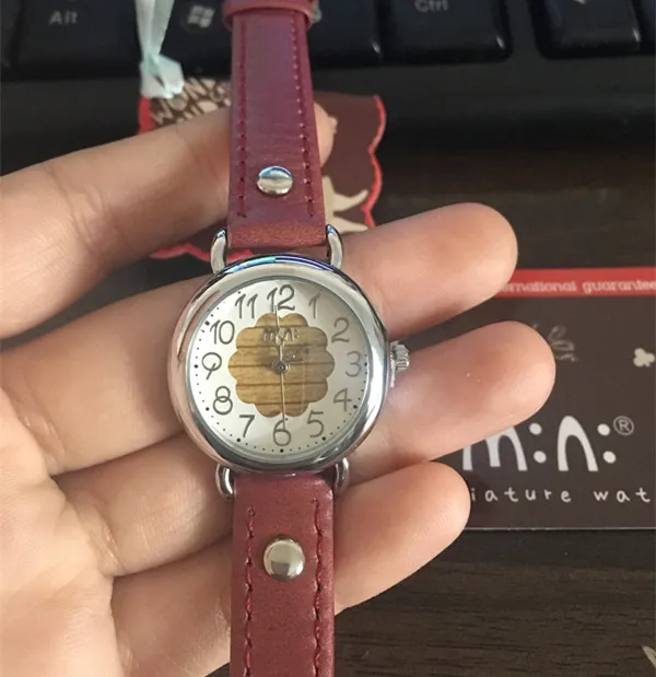 Crystals Women Watches Clearance Sales Women Elegant Dress Watches Leather Wristwatch Japan Quartz Calendar Relogio Montre femme
Crystals Women Watches Clearance Sales Women Elegant Dress Watches Leather Wristwatch Japan Quartz Calendar Relogio Montre femme