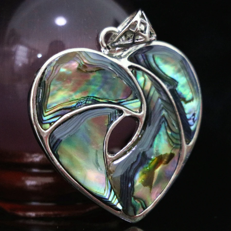 Classcial heart shape natural abalone shell 35mm splicing pendant trendy jewelry accessories new fashion diy findings B1125
Classcial heart shape natural abalone shell 35mm splicing pendant trendy jewelry accessories new fashion diy findings B1125