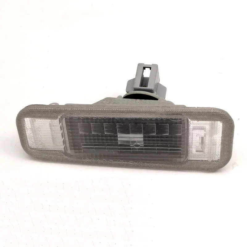 For 11-16 Kia K2 rear license plate light rear handle light tailgate license plate light trunk light
For 11-16 Kia K2 rear license plate light rear handle light tailgate license plate light trunk light