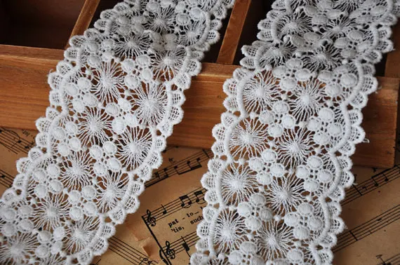 10 yards Off White Cotton Lace Trim, Hand-Made Lace Water Soluble Embroidery Cotton Lace DIY Lace Fabric Clothing Accessories
10 yards Off White Cotton Lace Trim, Hand-Made Lace Water Soluble Embroidery Cotton Lace DIY Lace Fabric Clothing Accessories