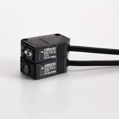 Miniature photoelectric switch E3Z-T61 = E3Z-T61-D + E3Z-T61-L 2M BY OMC E3Z 9100M PBT | 15m | NPN
Miniature photoelectric switch E3Z-T61 = E3Z-T61-D + E3Z-T61-L 2M BY OMC E3Z 9100M PBT | 15m | NPN