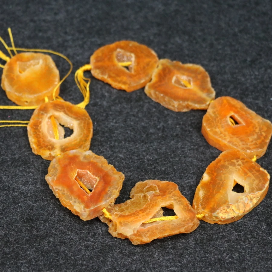 New Druzy Drusy Stone Necklace Beads Yellow Druzy Gems Stone Beads Necklace Pendant Valentine's Day Gifts Crystal Beads
New Druzy Drusy Stone Necklace Beads Yellow Druzy Gems Stone Beads Necklace Pendant Valentine's Day Gifts Crystal Beads