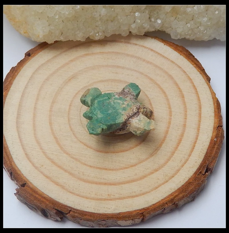Wholesale 1Pcs Natural Stone Turquoise Carved tortoise Cabochon 19x15x6mm 2.9g Fashion Jewelry Cabochon
Wholesale 1Pcs Natural Stone Turquoise Carved tortoise Cabochon 19x15x6mm 2.9g Fashion Jewelry Cabochon