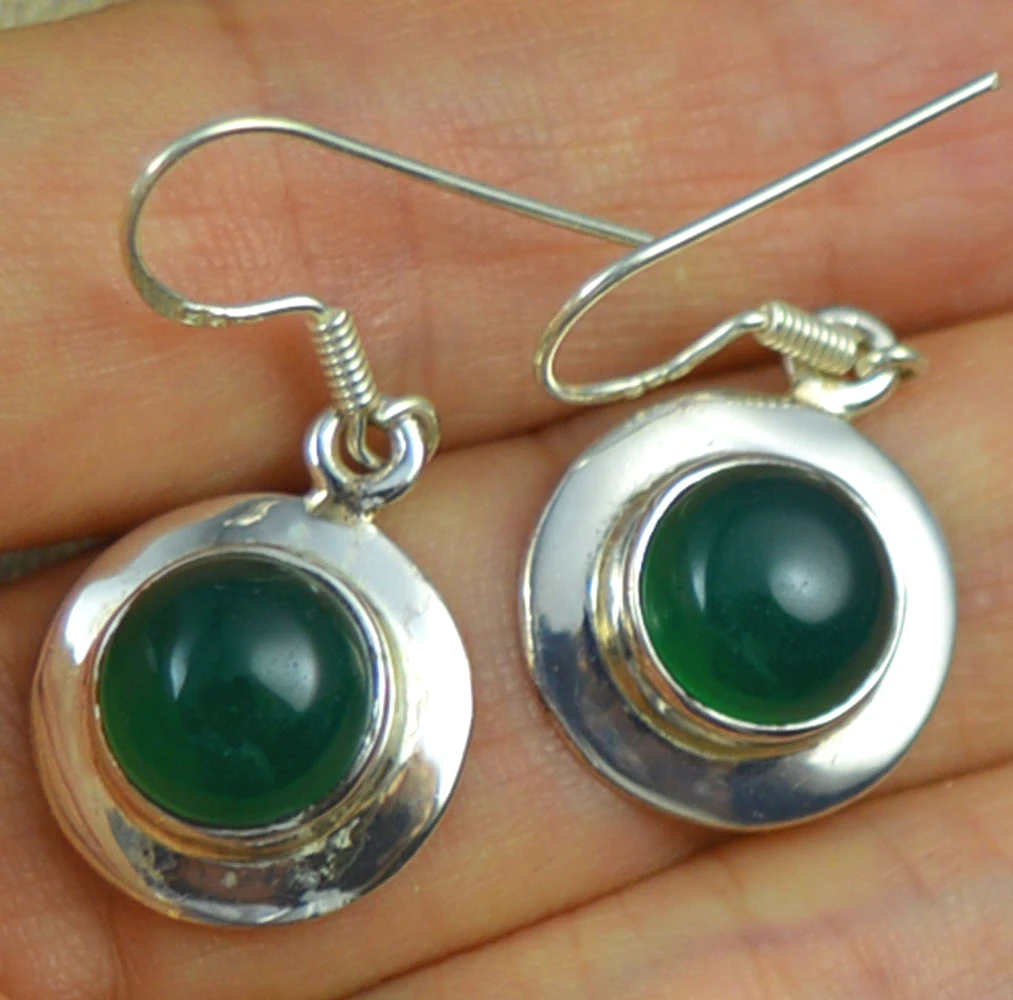 Серьги Lovegem из натурального зеленого оникса, серебро 925 пробы, 32,9 мм, KE0099
Серьги Lovegem из натурального зеленого оникса, серебро 925 пробы, 32,9 мм, KE0099