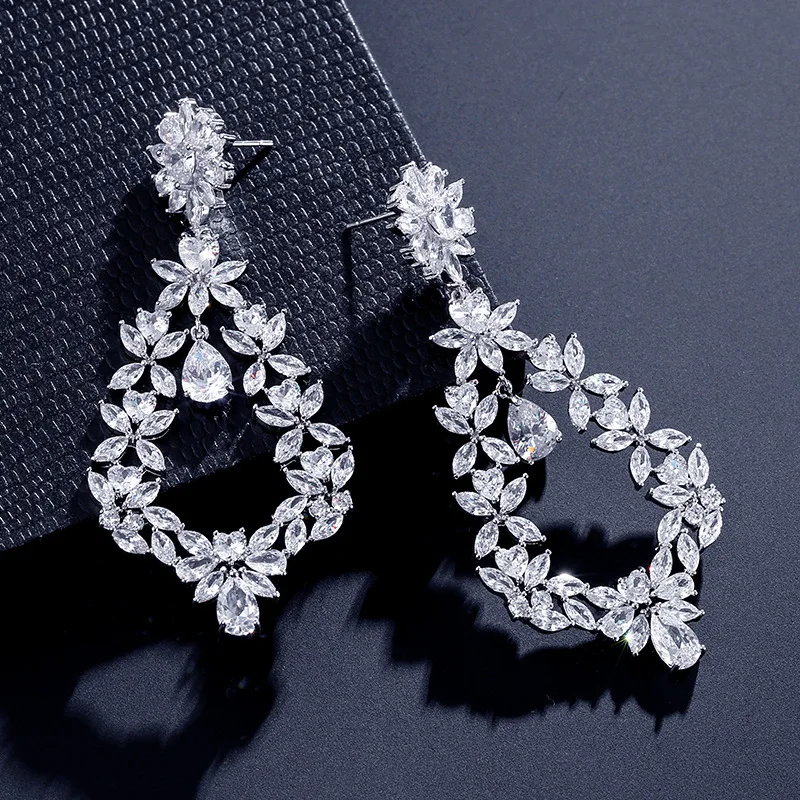 New Elegant Trendy Statement Flower Full Mirco Prave Cubic Zircon For Bridal Party Women Earring Jewelry
New Elegant Trendy Statement Flower Full Mirco Prave Cubic Zircon For Bridal Party Women Earring Jewelry