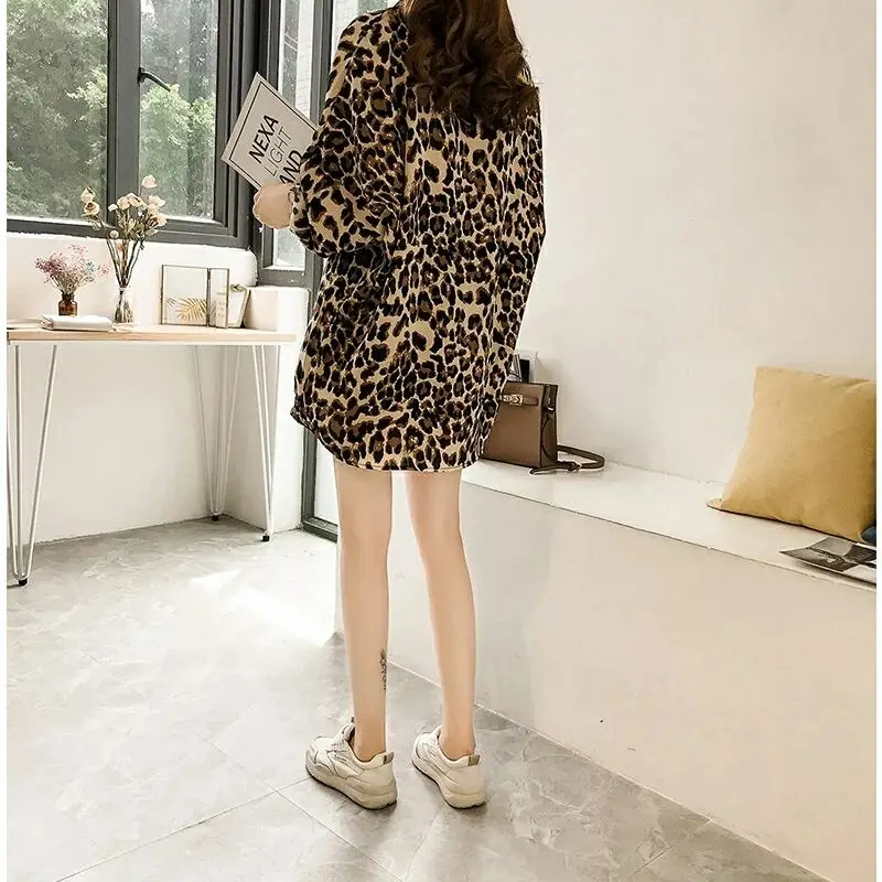 Fashion 2018 Plus size 4XL long Autumn Women's Blouse Shirt Leopard Batwing Sleeve Loose Big Size Stand Shirts Blouses Clothes
Fashion 2018 Plus size 4XL long Autumn Women's Blouse Shirt Leopard Batwing Sleeve Loose Big Size Stand Shirts Blouses Clothes