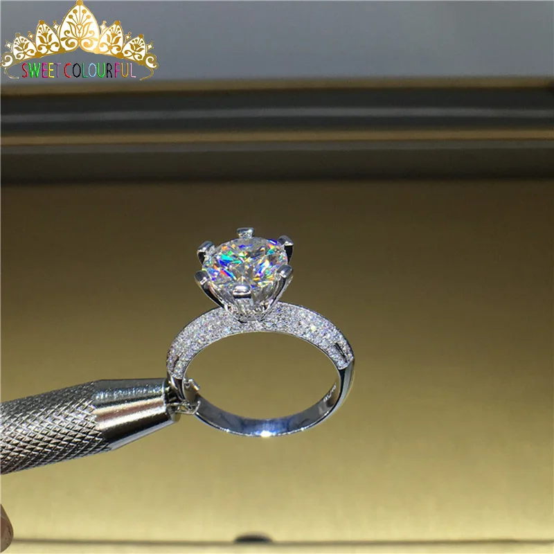 100% 18K 750Au Gold Moissanite Diamond Ring 0.5ct D color VVS With national certificate MO-00108
100% 18K 750Au Gold Moissanite Diamond Ring 0.5ct D color VVS With national certificate MO-00108
