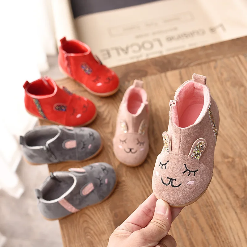 2019 girls snow boots children's short tube boots cartoon boy cotton boots plus velvet baby autumn new children's shoes
2019 girls snow boots children's short tube boots cartoon boy cotton boots plus velvet baby autumn new children's shoes
