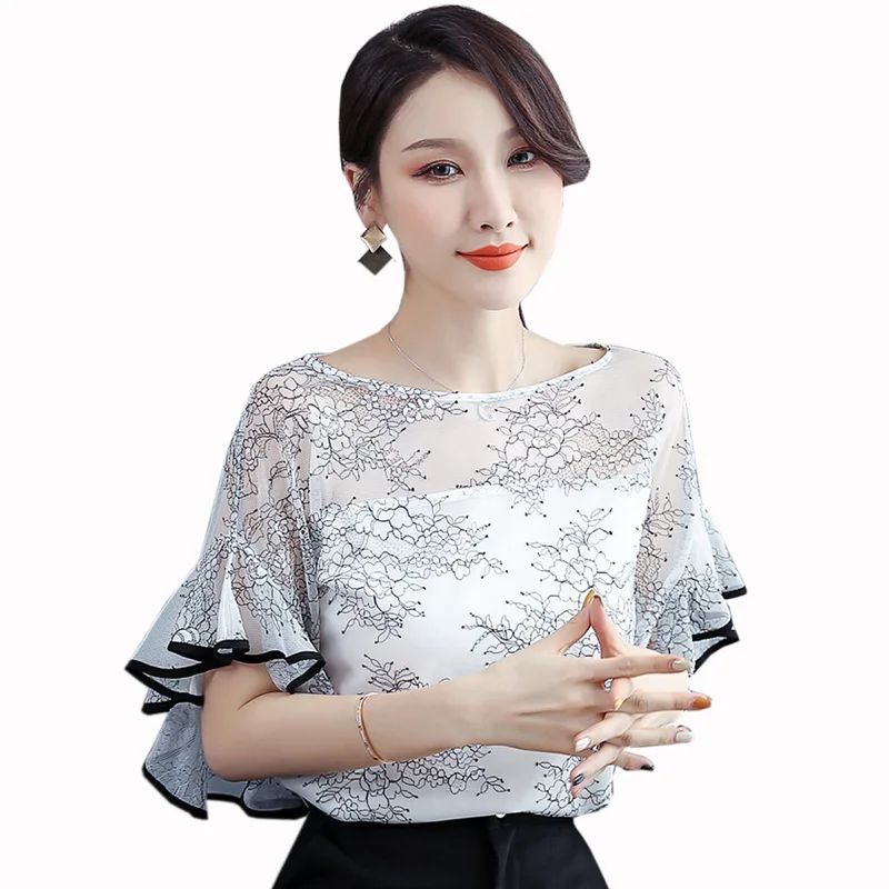 Lace Chiffon Shirts women summer 2019 new elegant Batwing Sleeve Tops fashion Casual Floral O-Neck Shirts Women's clothing
Lace Chiffon Shirts women summer 2019 new elegant Batwing Sleeve Tops fashion Casual Floral O-Neck Shirts Women's clothing