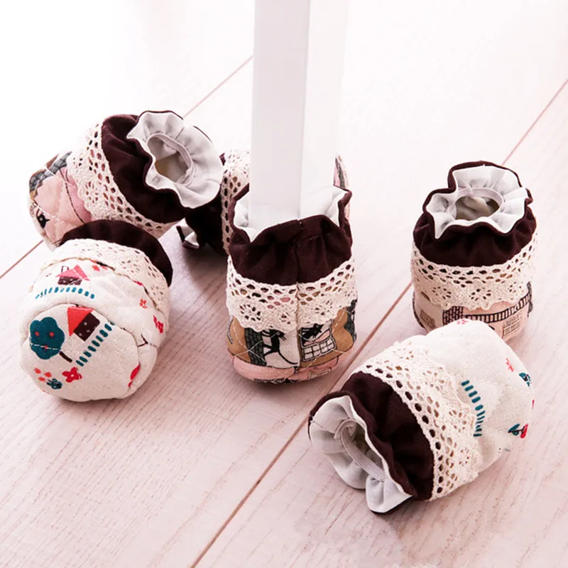 Cotton and linen Lace 4Pcs fabric feet Chair Leg Table Foot tips Covers Floor Protectors Floral Kint doorknob Chair Cover sock
Cotton and linen Lace 4Pcs fabric feet Chair Leg Table Foot tips Covers Floor Protectors Floral Kint doorknob Chair Cover sock