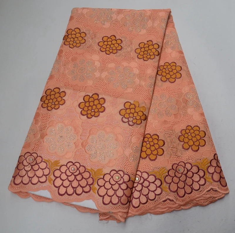 High Quality Swiss Voile Lace Rhinestones African embroidered Lace Fabric 2019 Latest African Nigerian 100% cotton Lace Fabric
High Quality Swiss Voile Lace Rhinestones African embroidered Lace Fabric 2019 Latest African Nigerian 100% cotton Lace Fabric
