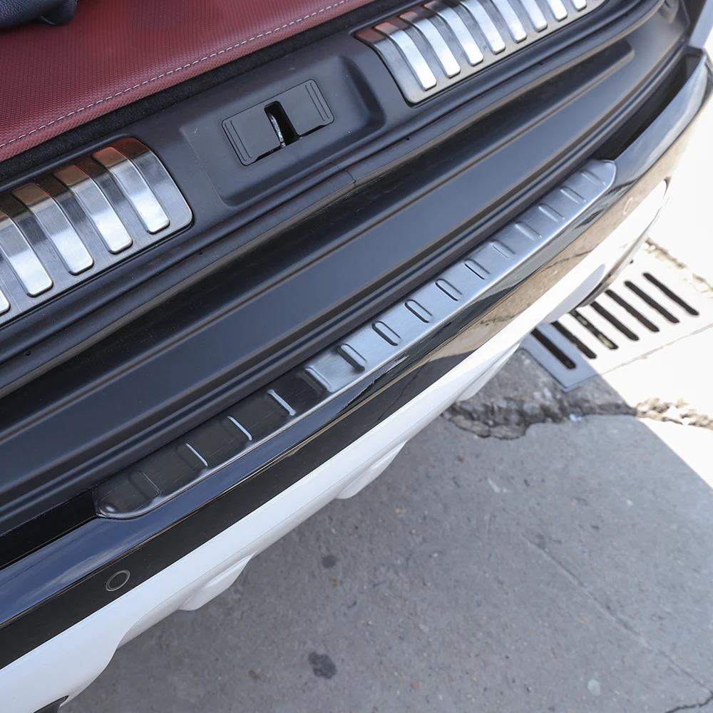 Car Trunk Trim Car Styling For Land Rover Range Rover Sport 18-21Stainless Steel Car Rear Bumper Decorative Cover Car Decoration
Car Trunk Trim Car Styling For Land Rover Range Rover Sport 18-21Stainless Steel Car Rear Bumper Decorative Cover Car Decoration