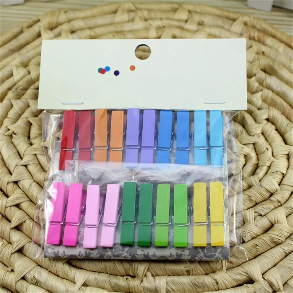 20 шт./пакет конфеты Цвет мини деревянные канцелярские принадлежности ремесло Мемо клипы с веревкой DIY Одежда фотообложка из колышек украшен...
20 шт./пакет конфеты Цвет мини деревянные канцелярские принадлежности ремесло Мемо клипы с веревкой DIY Одежда фотообложка из колышек украшен...