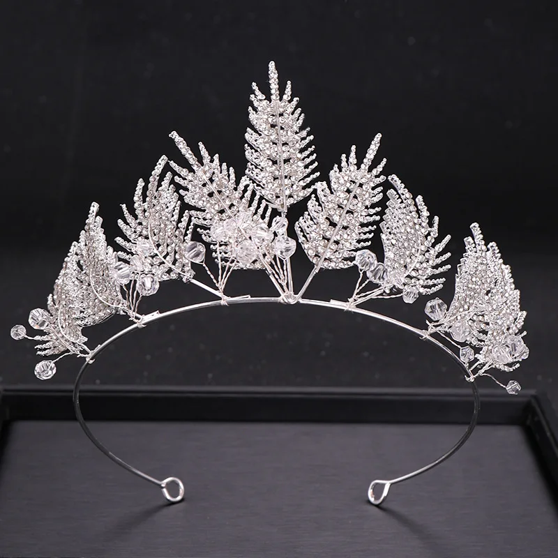 Luxury Wedding Bridal Crystal Tiara Crowns Princess Queen Pageant Prom Rhinestone Veil Tiara Headband Wedding Hair Accessory
Luxury Wedding Bridal Crystal Tiara Crowns Princess Queen Pageant Prom Rhinestone Veil Tiara Headband Wedding Hair Accessory