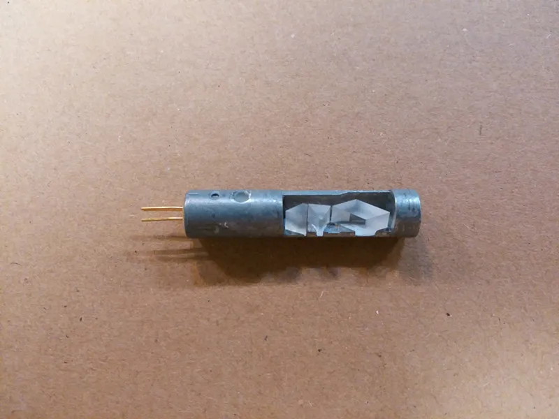 Circle laser dot infrared 830nm 400mW laser didoe module/1 to 10 km range precision, alarm, indicating, lighting
Circle laser dot infrared 830nm 400mW laser didoe module/1 to 10 km range precision, alarm, indicating, lighting