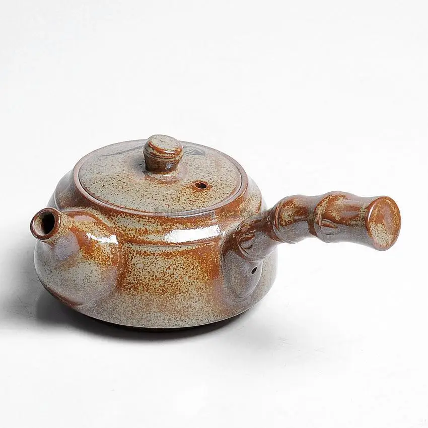 Retro Side handle Ceramic Teapot,Hand-painted Kungfu Tea Making,Zen ceremony Drinkware cups porcelain teaset,pu'er/puerh/Oolong
Retro Side handle Ceramic Teapot,Hand-painted Kungfu Tea Making,Zen ceremony Drinkware cups porcelain teaset,pu'er/puerh/Oolong