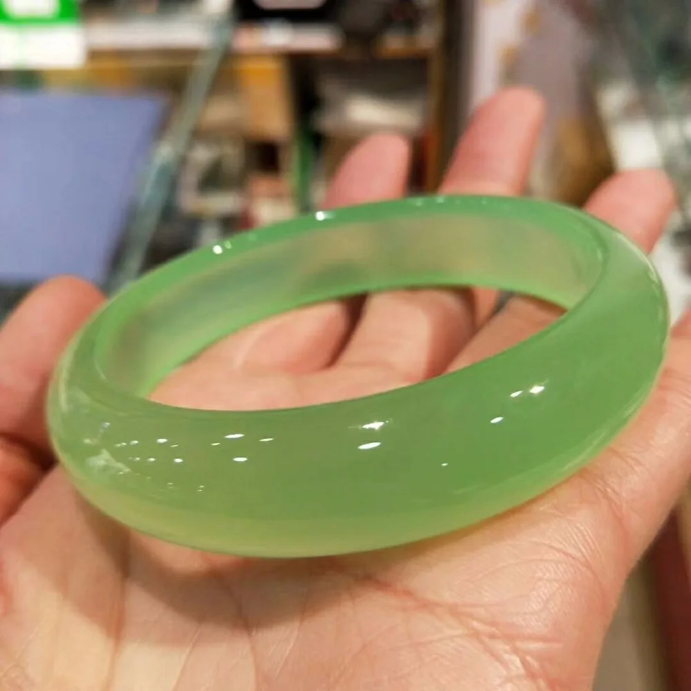 Женский Браслет манжета ONEVAN Ice of light green pea Чонсам в китайском стиле|Гибкие и
