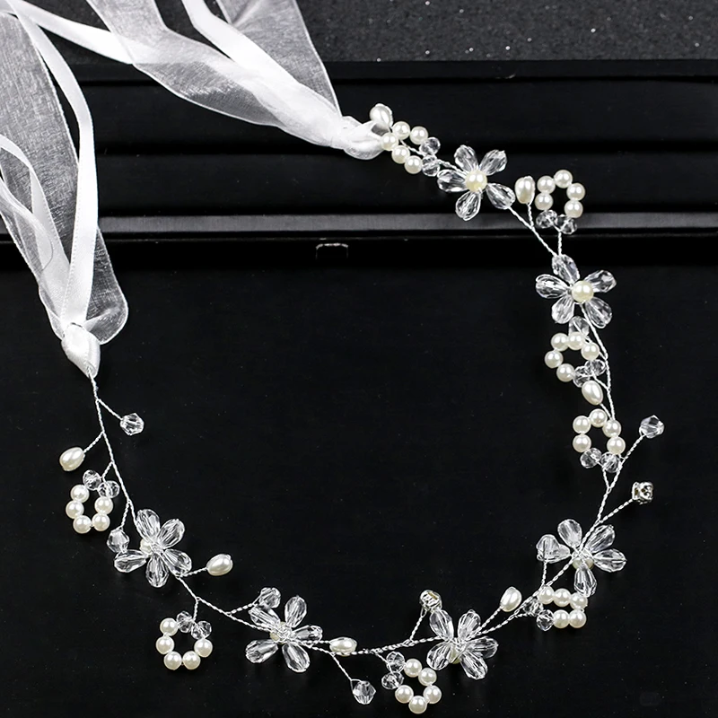 2018 New White Pearl Crystal Handmade Headdress, Dress Accessories, Bridal Hairband
2018 New White Pearl Crystal Handmade Headdress, Dress Accessories, Bridal Hairband