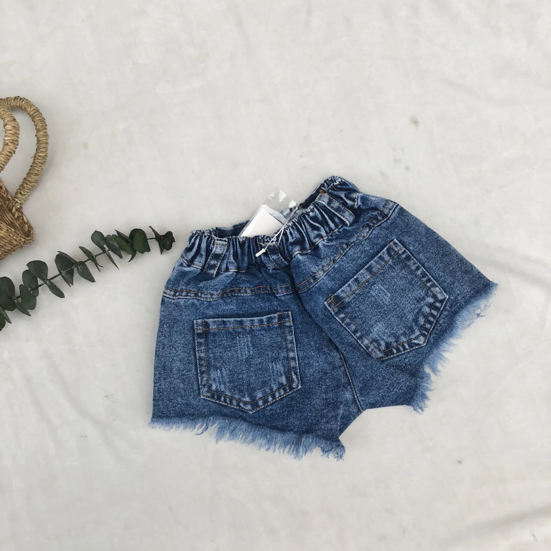 Summer New Baby Girl Denim Shorts Jeans Girl Ripped Hole Short Pants Children Kids Clothes Girl Shorts Baby Jeans Pants Trousers
Summer New Baby Girl Denim Shorts Jeans Girl Ripped Hole Short Pants Children Kids Clothes Girl Shorts Baby Jeans Pants Trousers