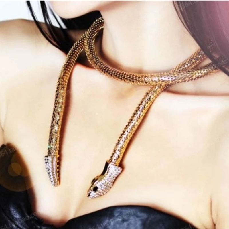 Fashion Punk Crystal Snake Chain Necklace Women's Chain On The Neck Gothic Long Magnet Choker Necklaces Female Jewelry Gift
Fashion Punk Crystal Snake Chain Necklace Women's Chain On The Neck Gothic Long Magnet Choker Necklaces Female Jewelry Gift