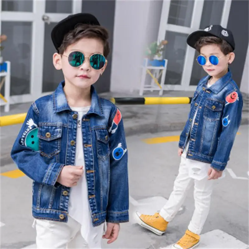 High quality Cartoon print hot selling New Boys coats denim jackets kids jeans outwear Turn-down Collar Boys Jacket
High quality Cartoon print hot selling New Boys coats denim jackets kids jeans outwear Turn-down Collar Boys Jacket