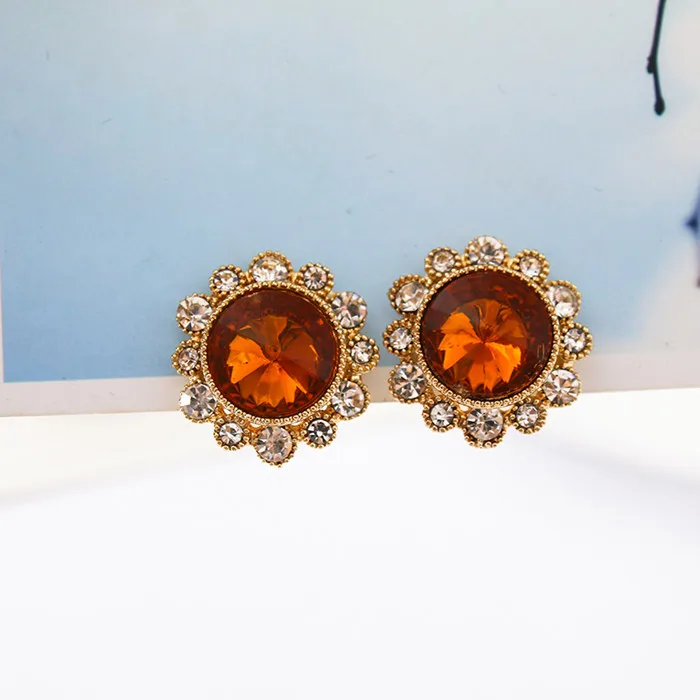 COWNINE Women Crystal Clip Earrings for Women Round Silver Earrings with Stones Ear Clip Earrings without Piercing
COWNINE Women Crystal Clip Earrings for Women Round Silver Earrings with Stones Ear Clip Earrings without Piercing