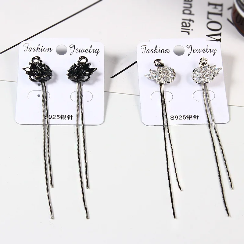 LADYCHIC Elegant Silver Color Black & Clear Crystal Swan Earrings Fashion Cute Drop Earring Female Wedding Jewelry LE1396
LADYCHIC Elegant Silver Color Black & Clear Crystal Swan Earrings Fashion Cute Drop Earring Female Wedding Jewelry LE1396