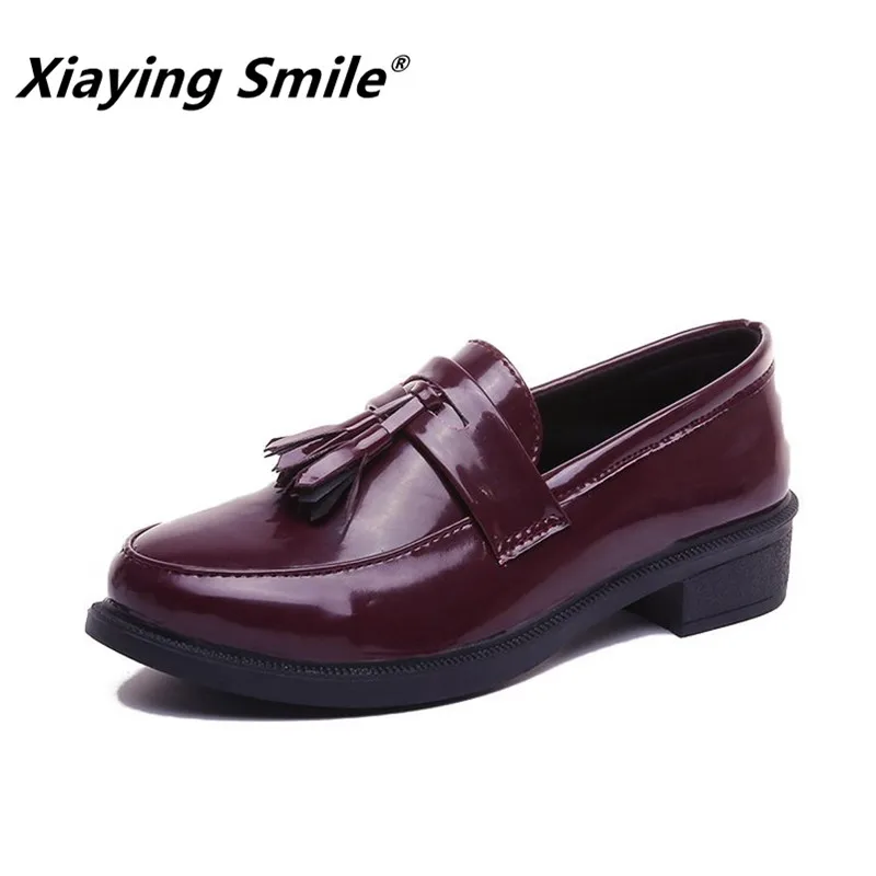 Xiaying Smile Women pumps spring & autumn British shoes leather fashion square heel women leather pumps Round Toe slip on shoes
Xiaying Smile Women pumps spring & autumn British shoes leather fashion square heel women leather pumps Round Toe slip on shoes