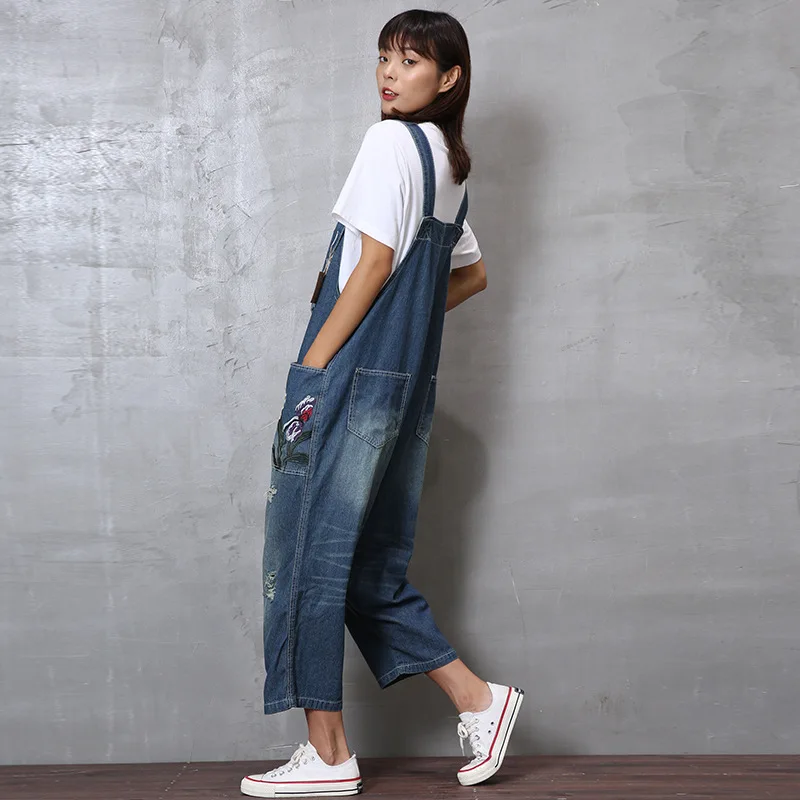 2019 Retro Literary Embroidery Jumpsuits Ladies Washed Hole Jeans Woman Large Size Loose Straps Pants
2019 Retro Literary Embroidery Jumpsuits Ladies Washed Hole Jeans Woman Large Size Loose Straps Pants