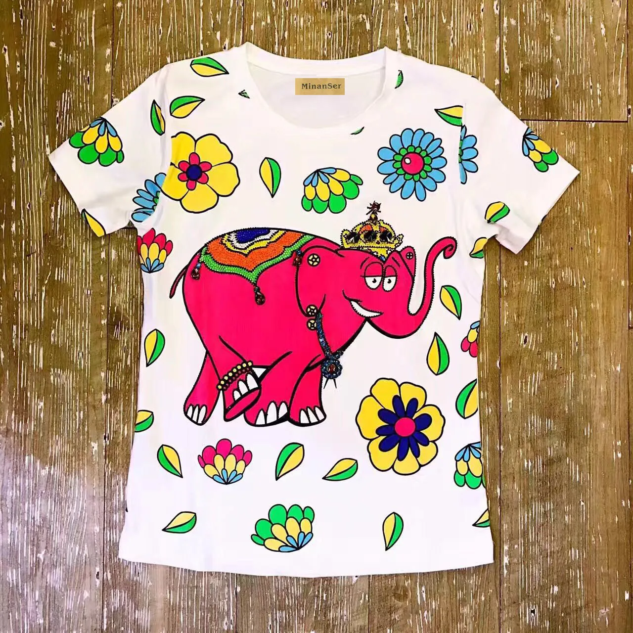 2021 Women's new short-sleeved high-quality diamond printing elephant o-neck cotton tee top T-shirt
2021 Women's new short-sleeved high-quality diamond printing elephant o-neck cotton tee top T-shirt