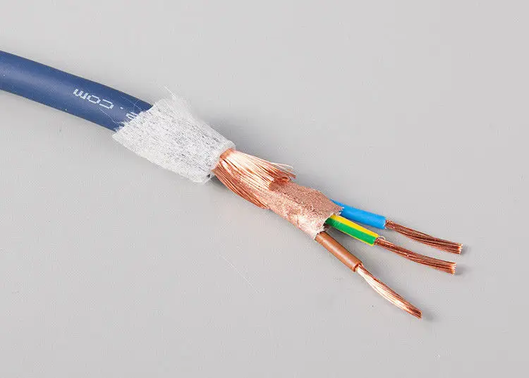 ZEROZONE 1.5M Switzerland Gotham audiophile Power Cable with EU standard plug L8-4
ZEROZONE 1.5M Switzerland Gotham audiophile Power Cable with EU standard plug L8-4