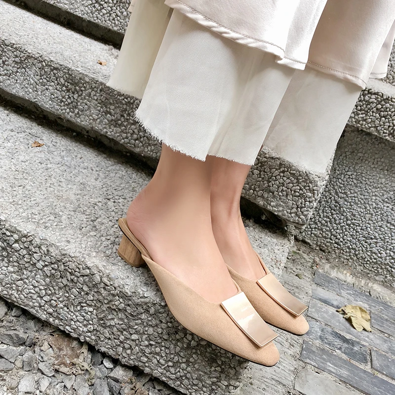 ISNOM Thick Heels Slippers Woman Square Toe Footwear Buckle Slides Female Buckle Shoes Mules Shoes Women Summer 2019 New
ISNOM Thick Heels Slippers Woman Square Toe Footwear Buckle Slides Female Buckle Shoes Mules Shoes Women Summer 2019 New