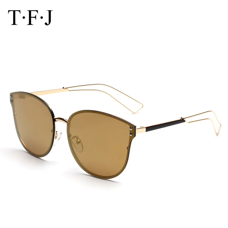 2017 Hot Sunglasses Women Brand Designer UV400 Shades Golden Eyewear Female Metal Frame Pilot Sun Glasses For Men De Sol
2017 Hot Sunglasses Women Brand Designer UV400 Shades Golden Eyewear Female Metal Frame Pilot Sun Glasses For Men De Sol