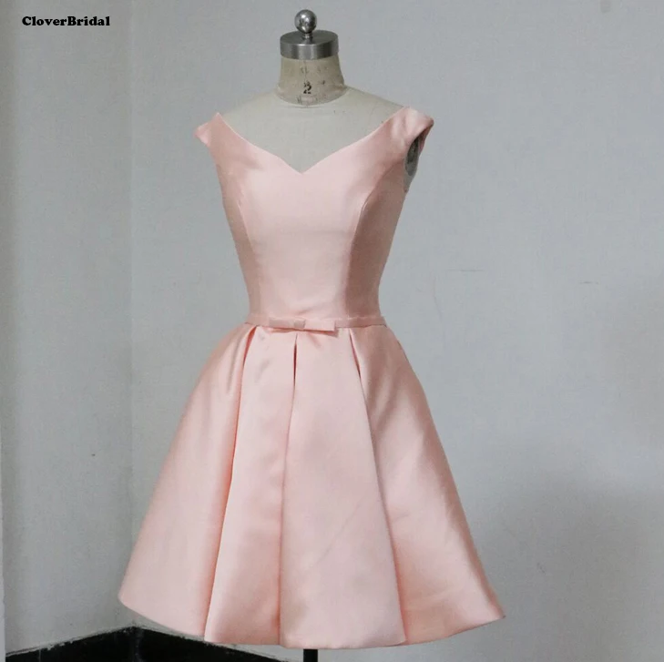 Simple satin A-line sleeveless V neck pink short 8 grade graduation dresses cheap under $60USD
Simple satin A-line sleeveless V neck pink short 8 grade graduation dresses cheap under $60USD