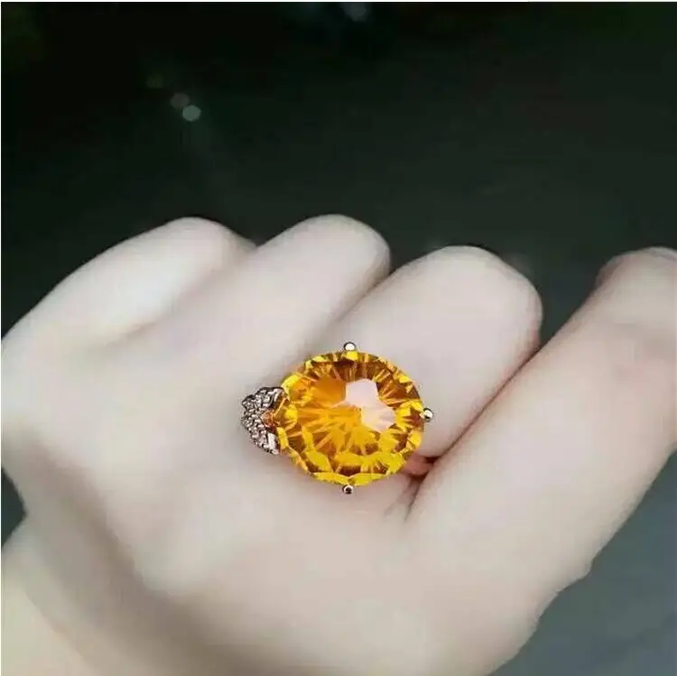 Citrine ring Free shipping Real and natural citrine 925 sterling silver Fine yellow gem 15*15mm
Citrine ring Free shipping Real and natural citrine 925 sterling silver Fine yellow gem 15*15mm