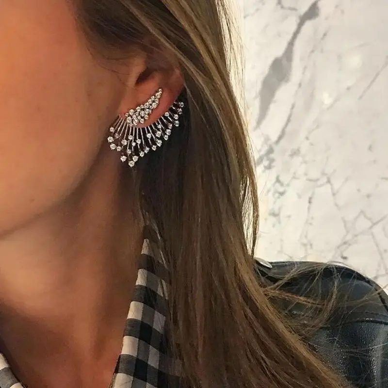 Exquisite vintage stud earrings woman beautiful butterfly shape rhinestone alloy earrings for women jewelry e0241
Exquisite vintage stud earrings woman beautiful butterfly shape rhinestone alloy earrings for women jewelry e0241