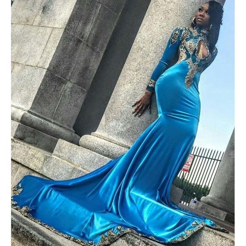 Black Girl Mermaid Prom Dresses New Long Sleeve Lace Applique Sweep Strain Velvet Formal Evening Dress Party Gowns
Black Girl Mermaid Prom Dresses New Long Sleeve Lace Applique Sweep Strain Velvet Formal Evening Dress Party Gowns
