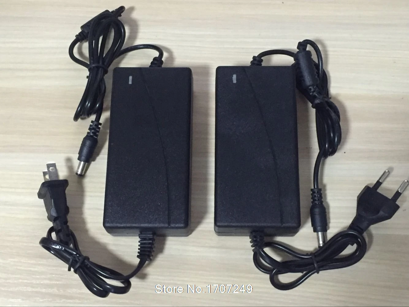 Led Power Supply Adapter AC 100-240V to DC 24V 2A Switch Power Supply Transformer For LED Strip light CCTV Camera EU/US Plug
Led Power Supply Adapter AC 100-240V to DC 24V 2A Switch Power Supply Transformer For LED Strip light CCTV Camera EU/US Plug
