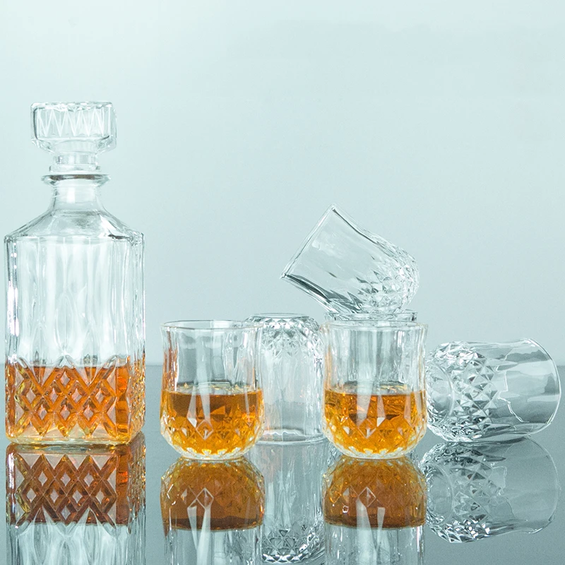 Lead-free glass Diamond Crystal wine glass Cup set Goblet whiskey brandy Glass cup and wine decanter Household drinkware
Lead-free glass Diamond Crystal wine glass Cup set Goblet whiskey brandy Glass cup and wine decanter Household drinkware